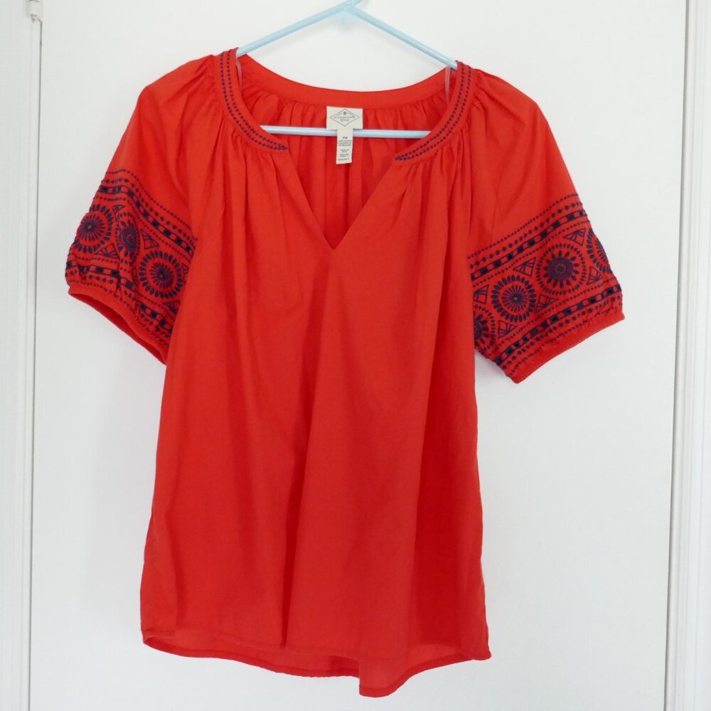 NWT St John's Bay red v-neck relaxed fit blouse embroidered puff sleeves size M